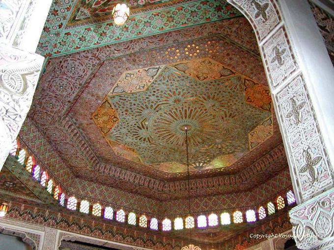 Le fabuleux plafond du Palais, Art de Fès - Maroc