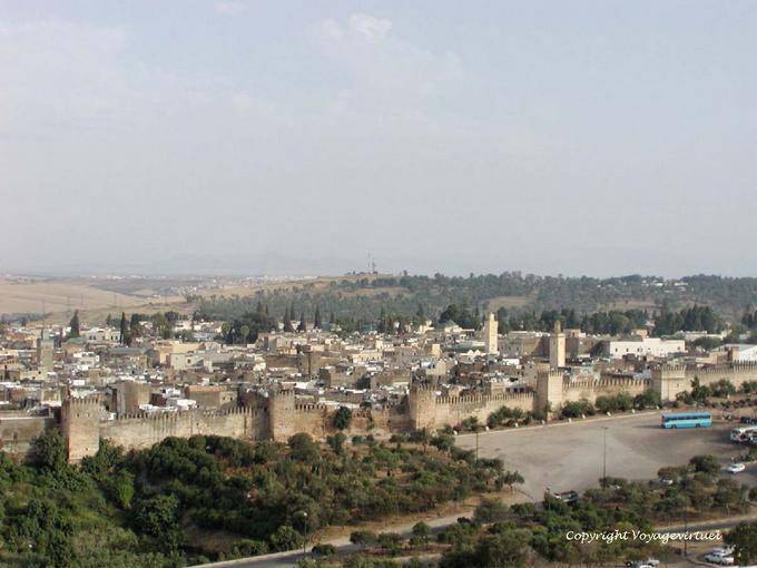 Les remparts de Fès vus depuis les environs du Borj Nord - Maroc