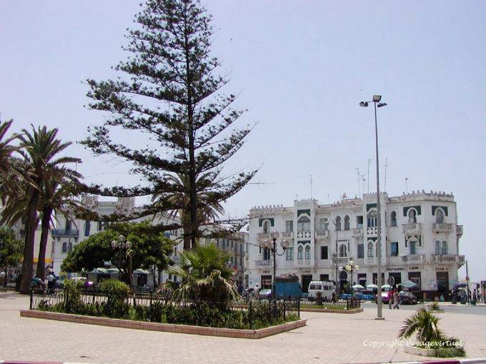 Place de la Libération, Larache - Maroc