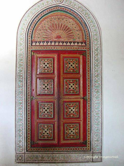Décor de porte dans le Riad, Palais de la Bahia, Marrakech - Maroc