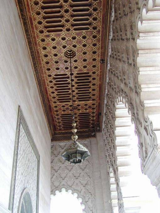 Plafond de l'entrée du mausolée Mohammed V, Rabat - Maroc