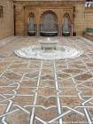 Fontaine à l'extérieur droit du mausolée Mohamed V, Rabat, Maroc.