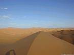 Vue sur la mer de dunes de l'erg Chebbi, Merzouga, Maroc.