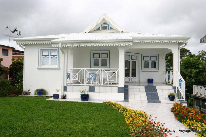 Case blanche de luxe - Martinique