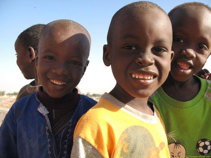 Boghé, sourire d'enfants mauritaniens, Mauritanie