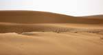 Ondulations de sable, entre Nouakchott et la frontière du Maroc, Mauritanie.