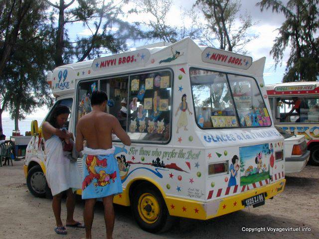 Marchand de glaces, Flic en Flac, île Maurice