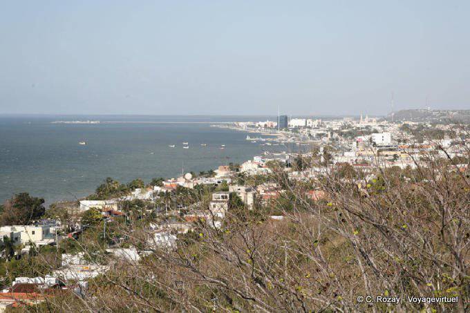 Panorama sur Campeche depuis le Fort San Miguel - Mexique