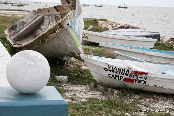 Viagra, la barque bien nommée, port de pêche, Campeche - Mexique