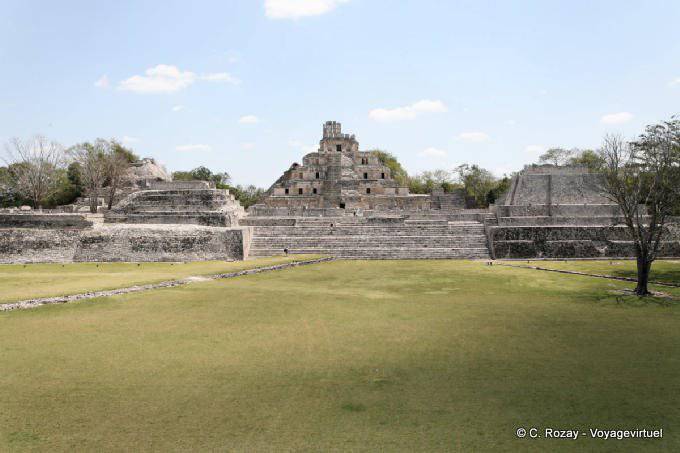 Grand Acropole, Edzná - Mexique