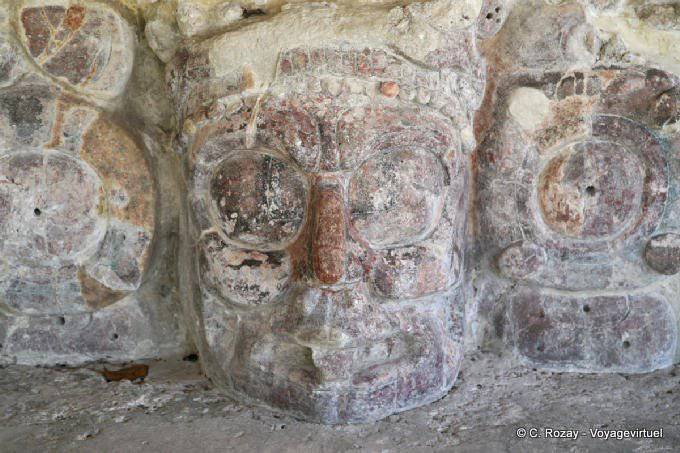 Templo de Mascarones, le Dieu du Soleil Couchant, Edzná - Mexique