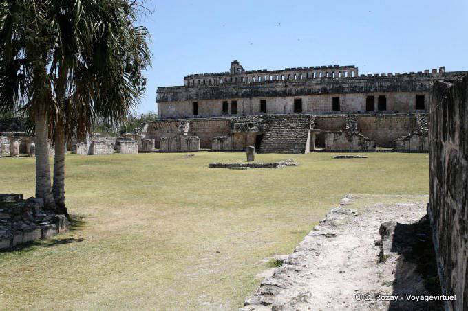 Le Grand Palais, Kabah - Mexique