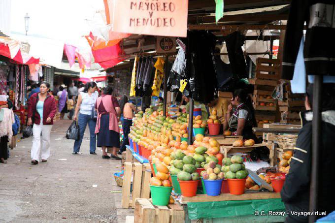 Dans le Grand Marché, San Cristobal de Las Casas - Mexique