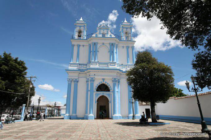 Iglesia de Santa Lucia, San Cristobal de Las Casas - Mexique