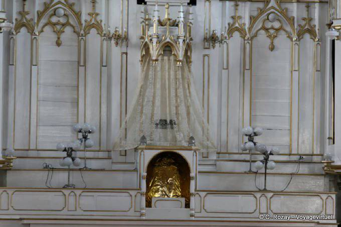 Le Trésor de l'autel, église de Santa Lucia, San Cristobal de Las Casas - Mexique