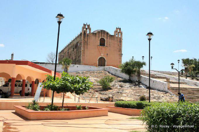 Temple en l’honneur de San Mateo, Santa Elena - Mexique