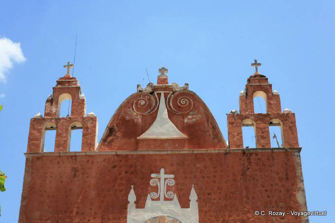 Décoration du clocher, Parroquia de San Antonio de Padua, Ticul - Mexique