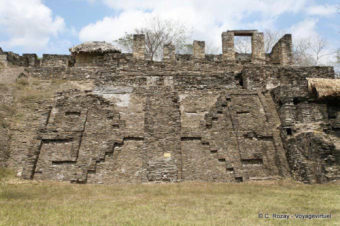 Décor géométrique du Palais des grecques et la guerre, Tonina - Mexique