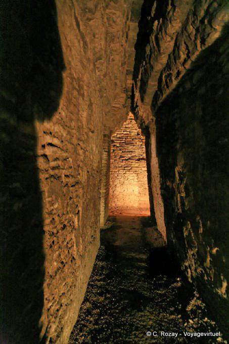 Dans le labyrinthe du Palais de l’Obscurité, Tonina - Mexique