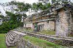 Extémité du Groupe Nord qui comprend cinq temples, Palenque, Mexique.