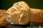 Profil maya, sculpture du Musée d'Uxmal, Mexique.