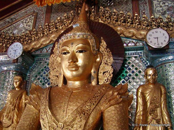 La tête du Bouddha et les horloges, 9:30 AM, Shwedagon, Yangon - Myanmar (Birmanie)