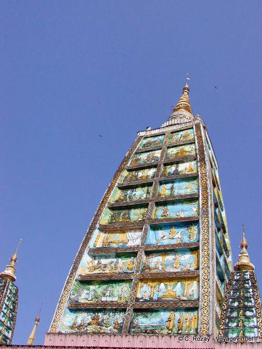 Peintures sur le tazaung Hsandawdwin, pagode de Shwedagon, Rangoon - Myanmar (Birmanie)