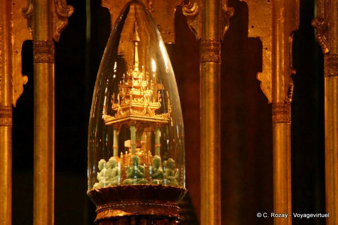 Réplique de la Dent Sacrée, pagode Swe Taw Myat, Rangoon - Myanmar (Birmanie)