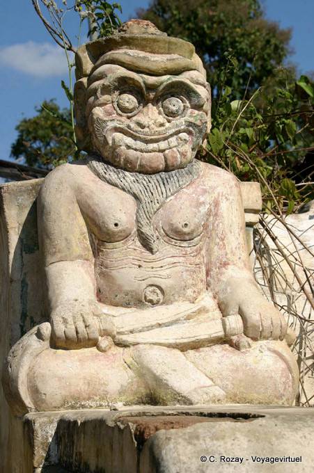 Garuda protecteur aux couteaux, Sankar (Sagar) - Myanmar (Birmanie)