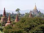 Vue depuis les environs du temple Ananda, Bagan, Birmanie.