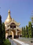 La pagode Maha Wizaya sur la colline Dhammarakkhita (gardien de la loi), Yangon, Birmanie.