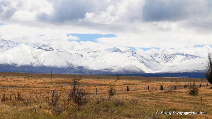 Chute de neige estivale Southern Alps, Mount Cook Road, Canterbury - Nouvelle-Zélande