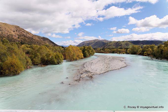 Rivière glaciaire, Waitaki River, Canterbury - Nouvelle-Zélande