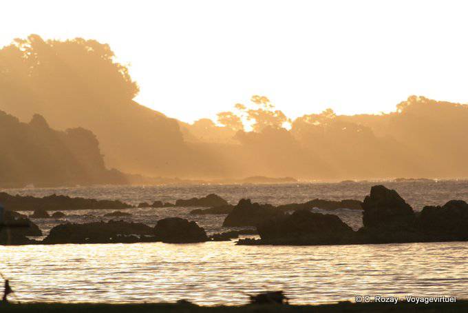 Lumière du soir, Maraehako Bay, East Cape - Nouvelle-Zélande