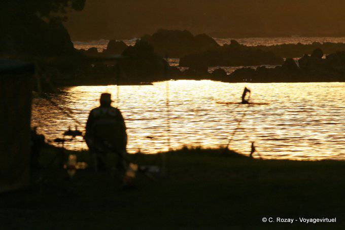 Ombre de pêcheur, Maraehako Bay, East Cape - Nouvelle-Zélande