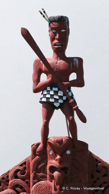 Figure maori, Omaio, East Cape - Nouvelle-Zélande