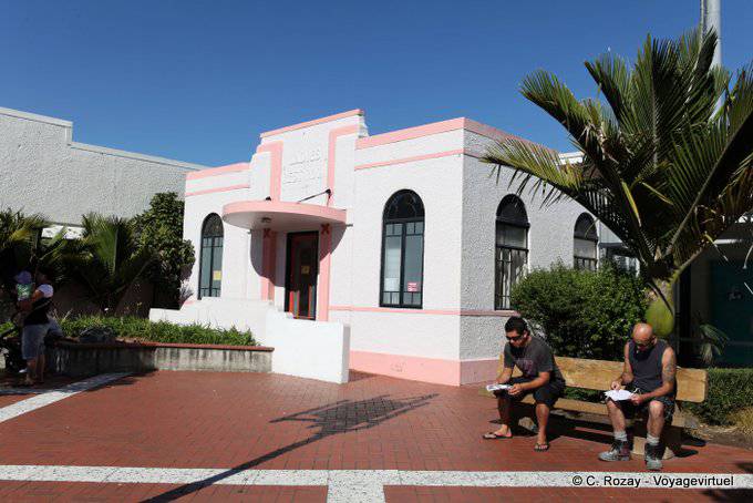 Opotiki, Ladies Restroom, East Cape - Nouvelle-Zélande