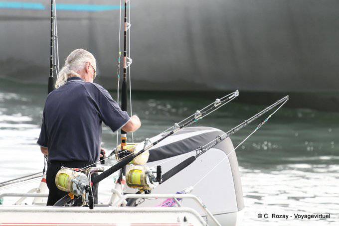Waihau Bay préparation de la pêche au gros, East Cape - Nouvelle-Zélande
