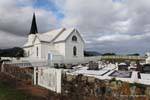 Cimetière et église, Raukokore Christ Church, East Cape, Nouvelle-Zélande.