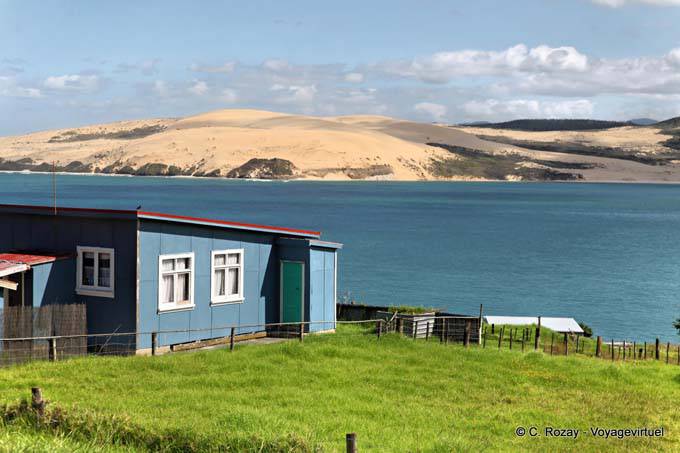 Maison bleue, Oponomi, Hokianga Harbour, Northland - Nouvelle-Zélande