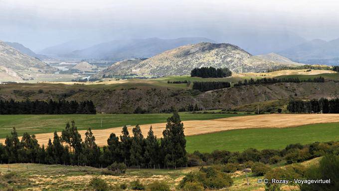 Vallée en direction d'Arrow junction, Cardrona Road to Queenstown, Southland - Nouvelle-Zélande