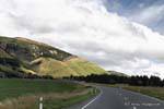 Entre ombre et lumière, Queenstown Road to Invercargill, Southland, Nouvelle-Zélande.