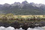 Mirror Lakes Eglinton River, Road Te Anau to Milford Sound, Southland, Nouvelle-Zélande.
