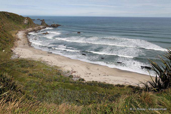 Vagues en trio sur plage,Cap Foulwind, Westcoast - Nouvelle-Zélande