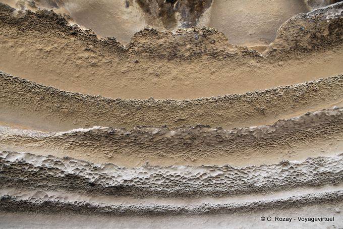 Etonnante sculpture naturelle dûe à l'érosion, Paparoa Park, Truman Track, Westcoast - Nouvelle-Zélande