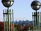 Lampadaires à Beaubourg, Paris, France.
