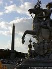 Ombre sur la Concorde et Mercure de Coysevox, Paris, France.