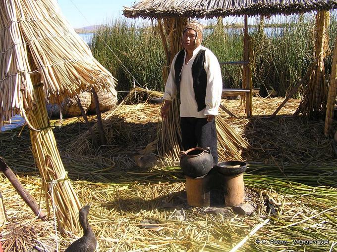 Costume d'homme Aymaras, lac Titicaca -Pérou