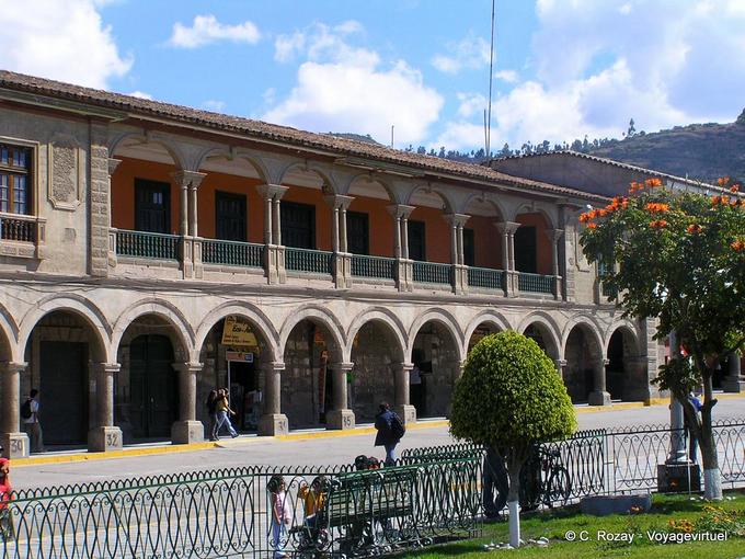 Arcades, Portal Independencia, Ayacucho -Pérou