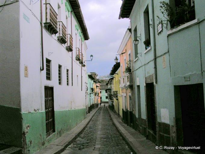 Quito, calle La Ronda, rue pavée typique -Équateur
